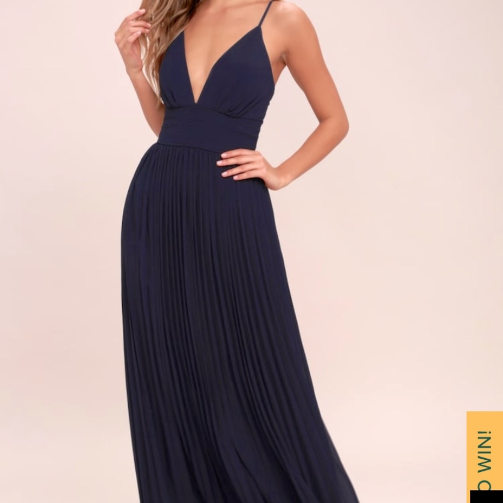 Lulu’s Depths of My Love Maxi Dress